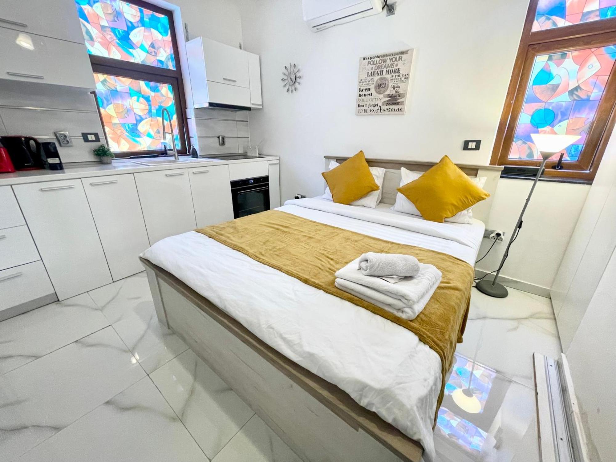 White Studio บูคาเรสต์ ภายนอก รูปภาพ
